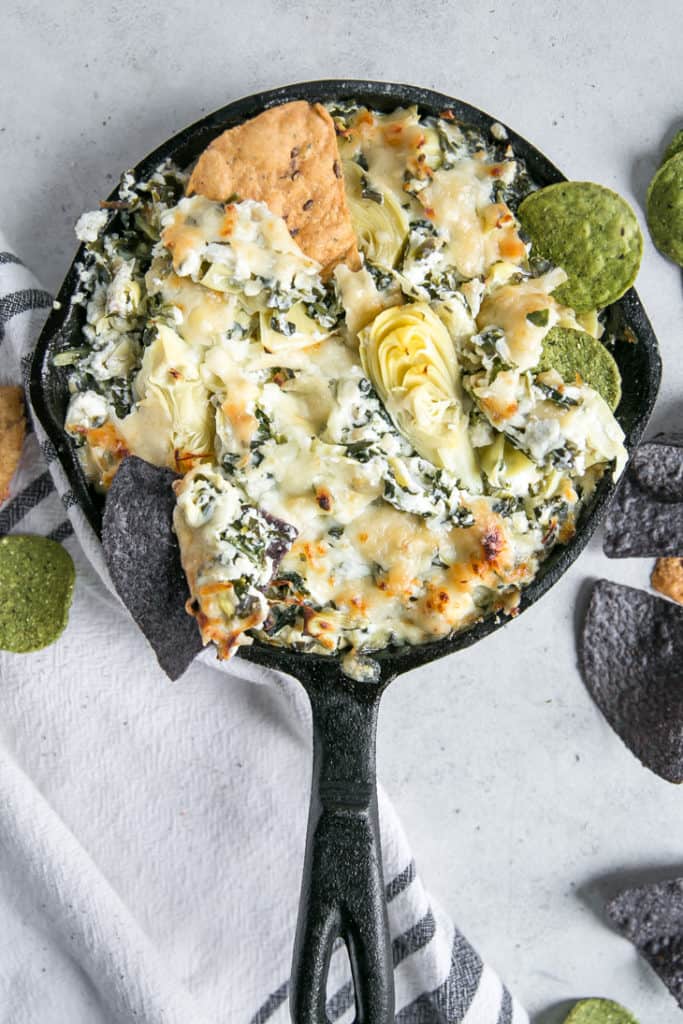 Greek Yogurt Spinach Artichoke Dip